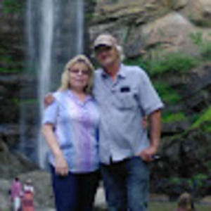 Meet your Posher, Gena